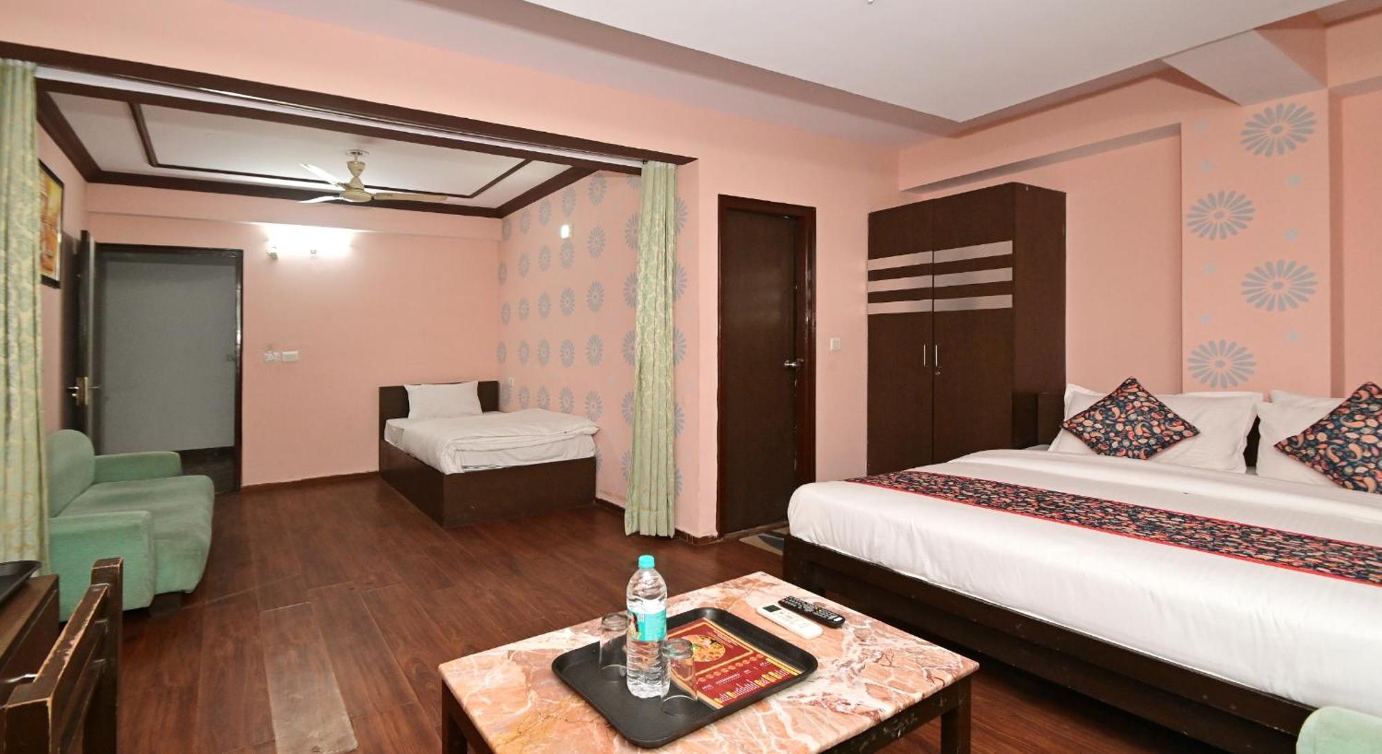 Hotel Laxmi Villa Palace-Near Jaipur Railway Station Exteriér fotografie