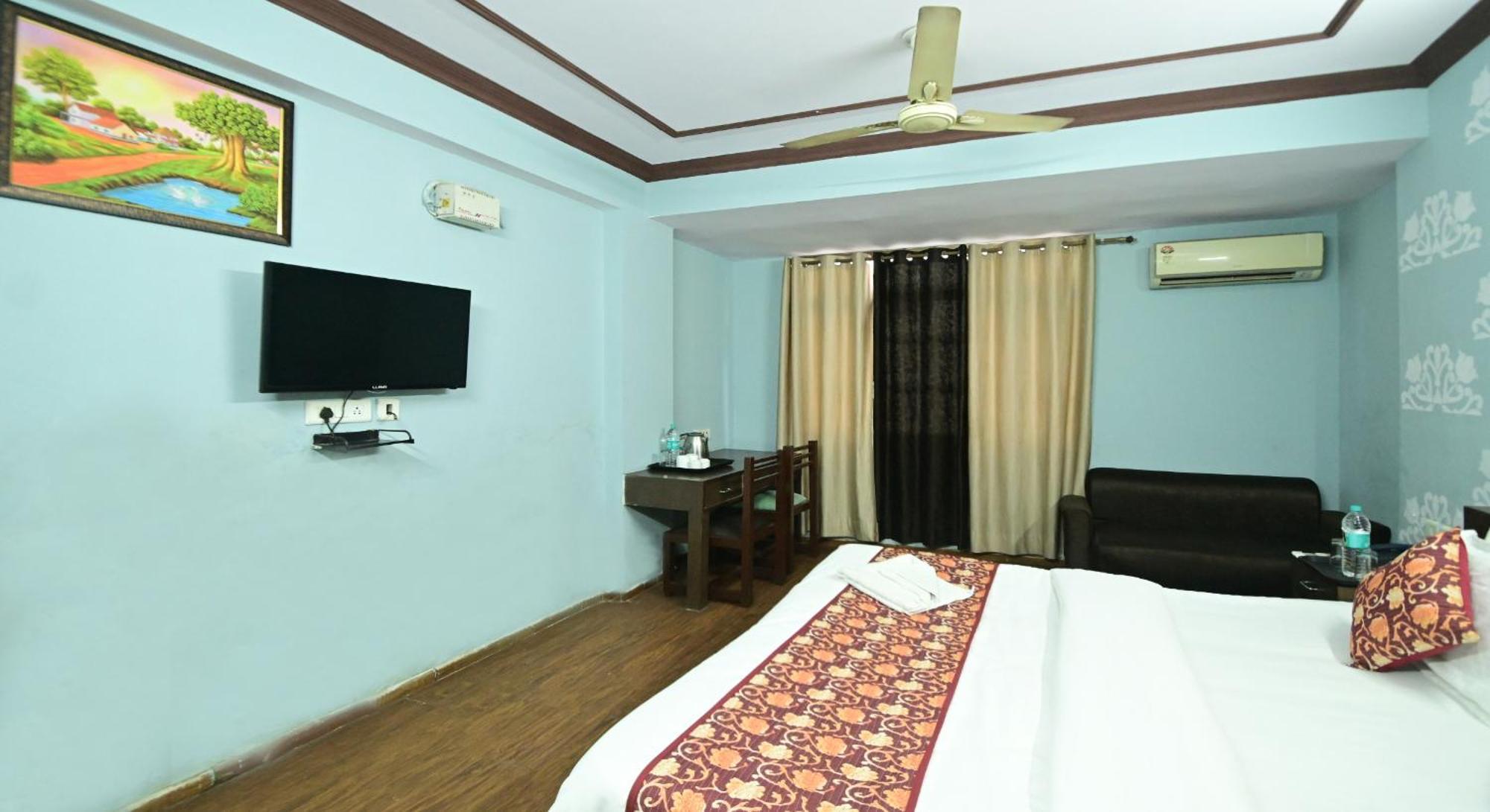 Hotel Laxmi Villa Palace-Near Jaipur Railway Station Exteriér fotografie