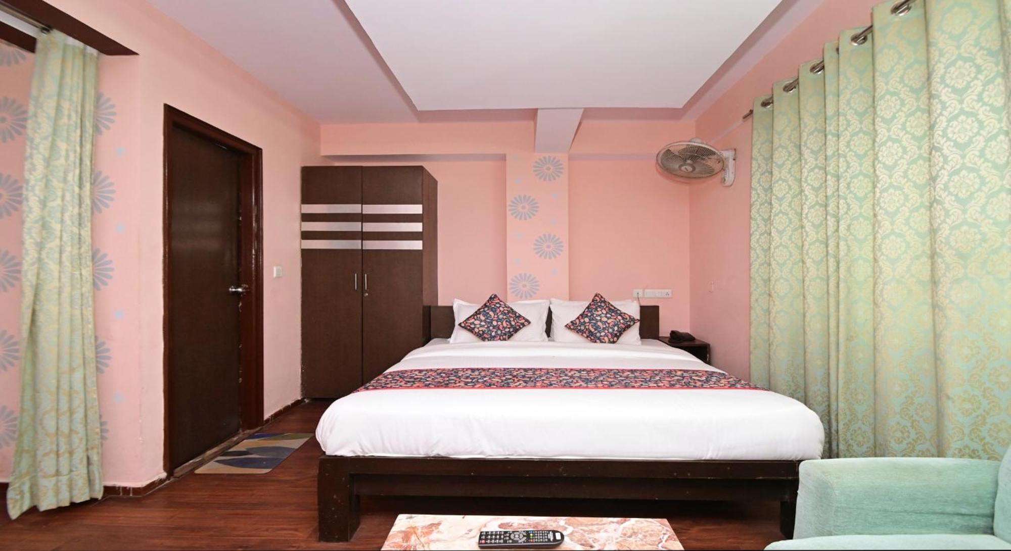 Hotel Laxmi Villa Palace-Near Jaipur Railway Station Exteriér fotografie